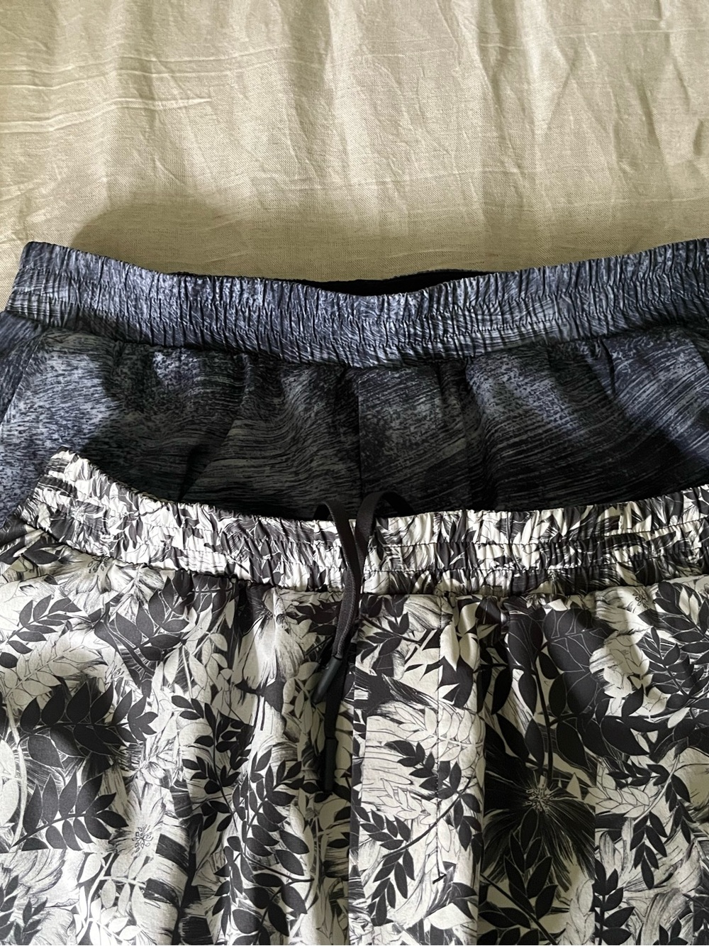 Lululemon Men's Mid- length Swim Trunks - Lightweight Quick-Dry (Set - 2)
